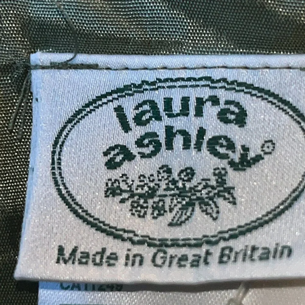 LAURA ASHLEY MADE IN GREAT BRITAIN NEW WITH TAGS FLORAL CORDUROY PENCIL SKIRT 14